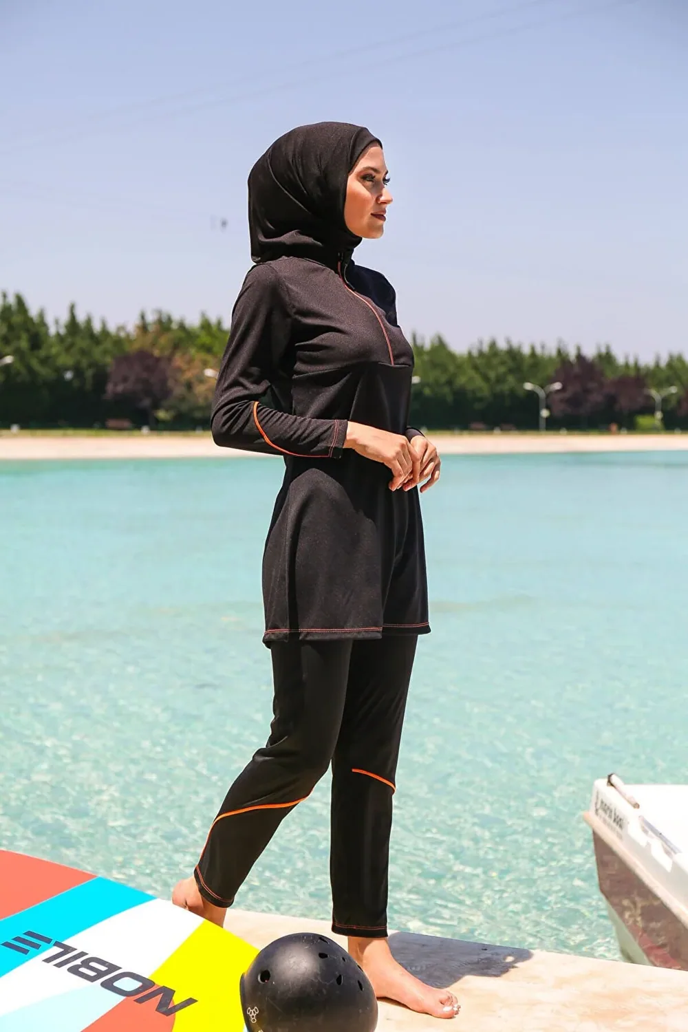 مايوه شرعي كامل أسود بتصميم رياضي من ثلاث قطع - صورة 2