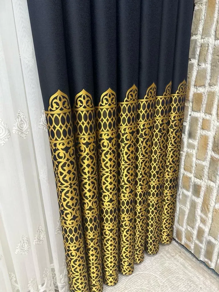 ستارة قماش كحلية بزخارف ذهبية عثمانية الطابع 100×270 سم