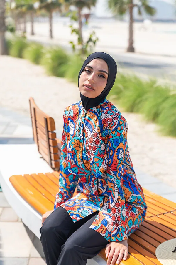 مايوه شرعي كامل بغطاء أمامي وخصر مطاطي بنقشة ملونة - صورة 2