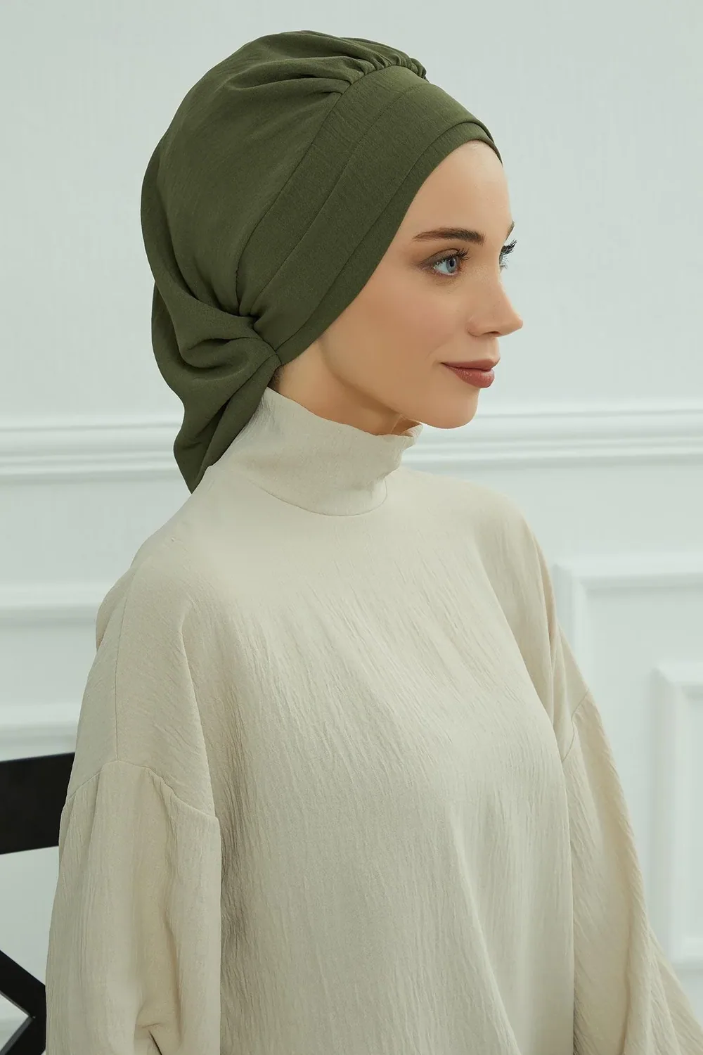حجاب جاهز بكسرات واسعة من الأيروبين - صورة 4