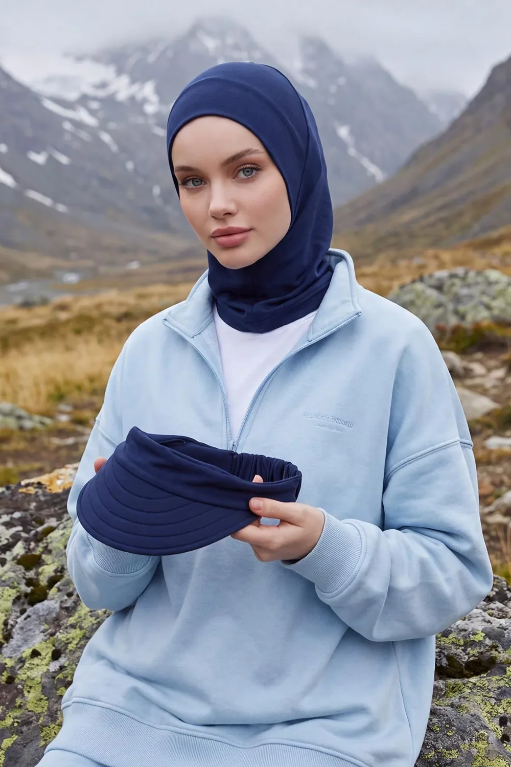 بونيه شتوي بحافة قابلة للفك كحلي - صورة 2