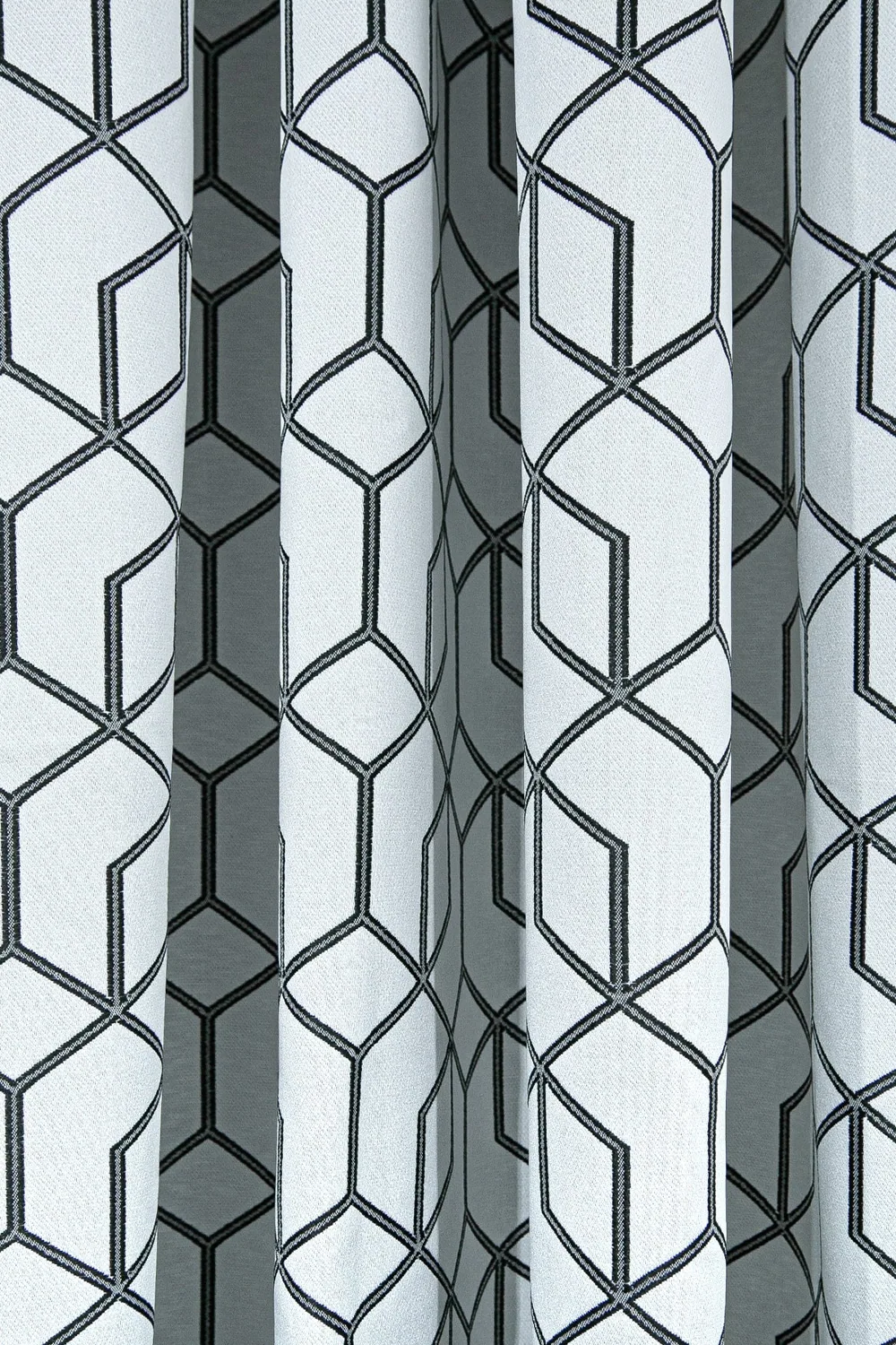 ستارة قماشية بلون أبيض مقاس 140×260 سم - صورة 4