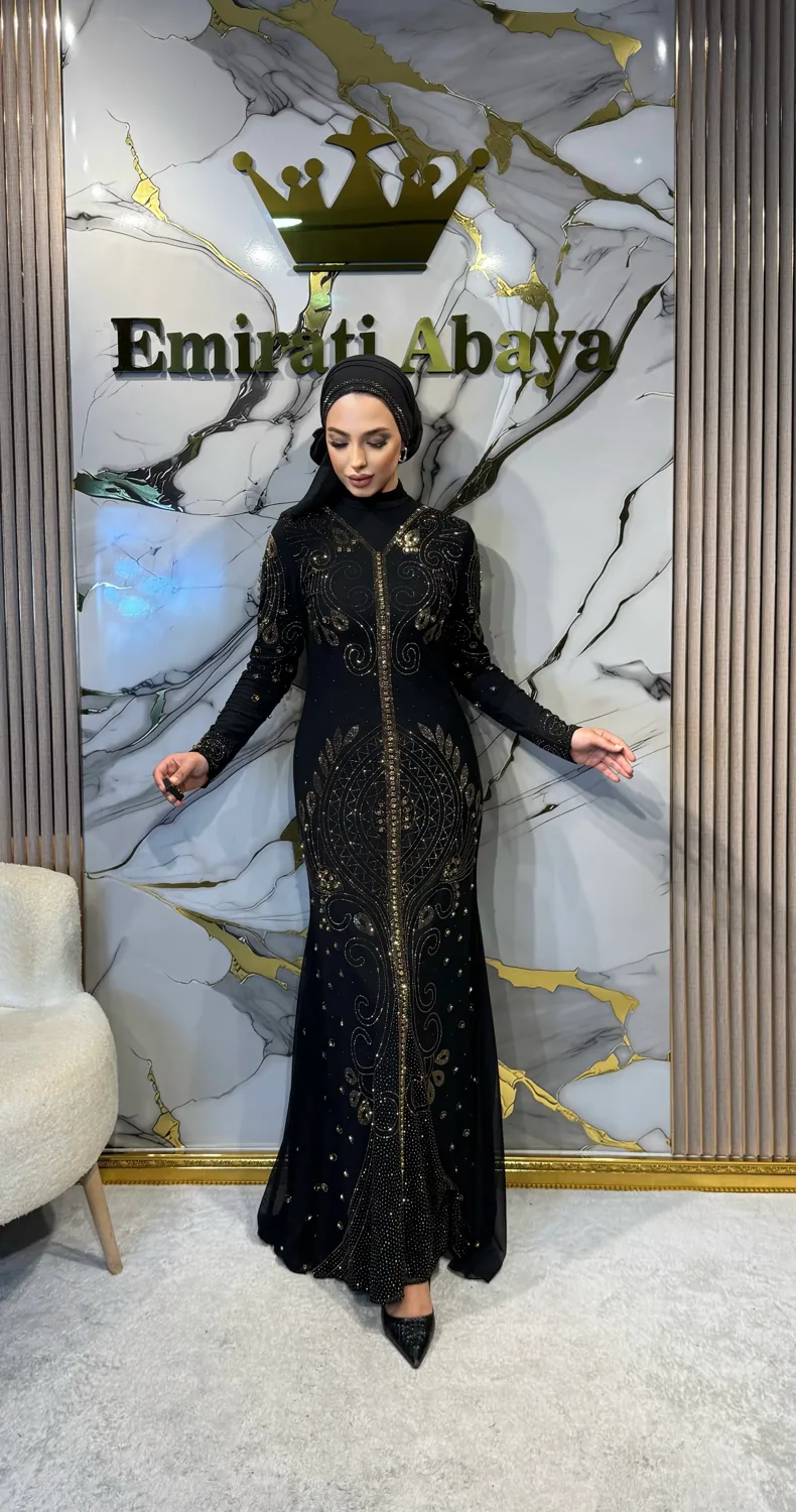 عباية تول سوداء بنقوش لولبية من أحجار ذهبية - صورة 3