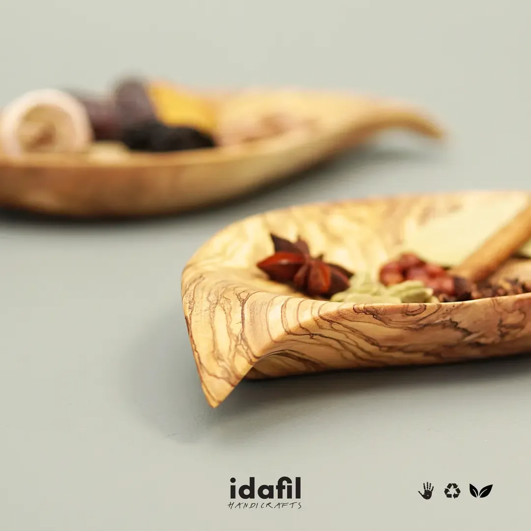 طقم زبديات خشب زيتون منحوتة على شكل أوراق - صورة 2