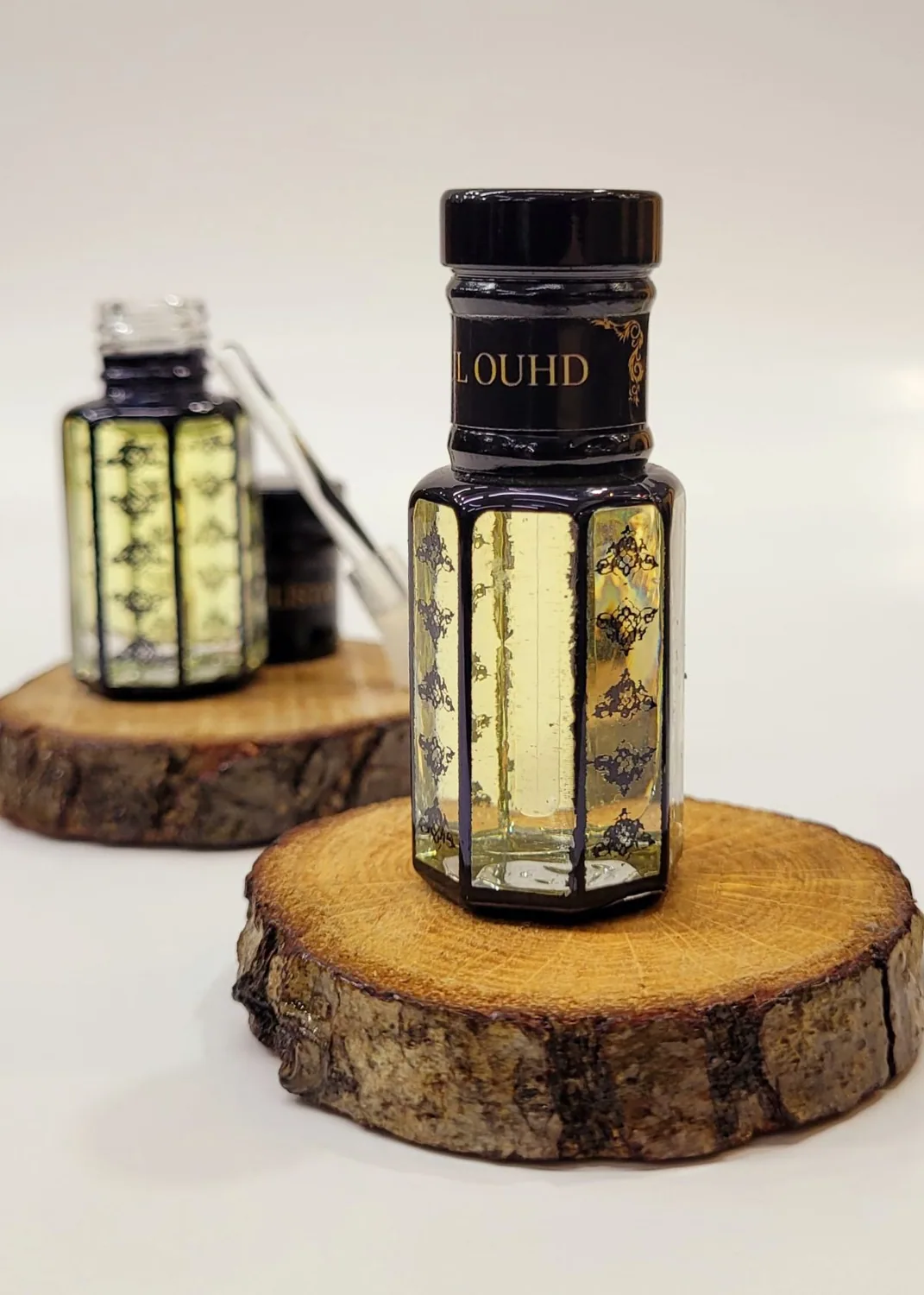 عطر العود العربي المركز ٦ مل