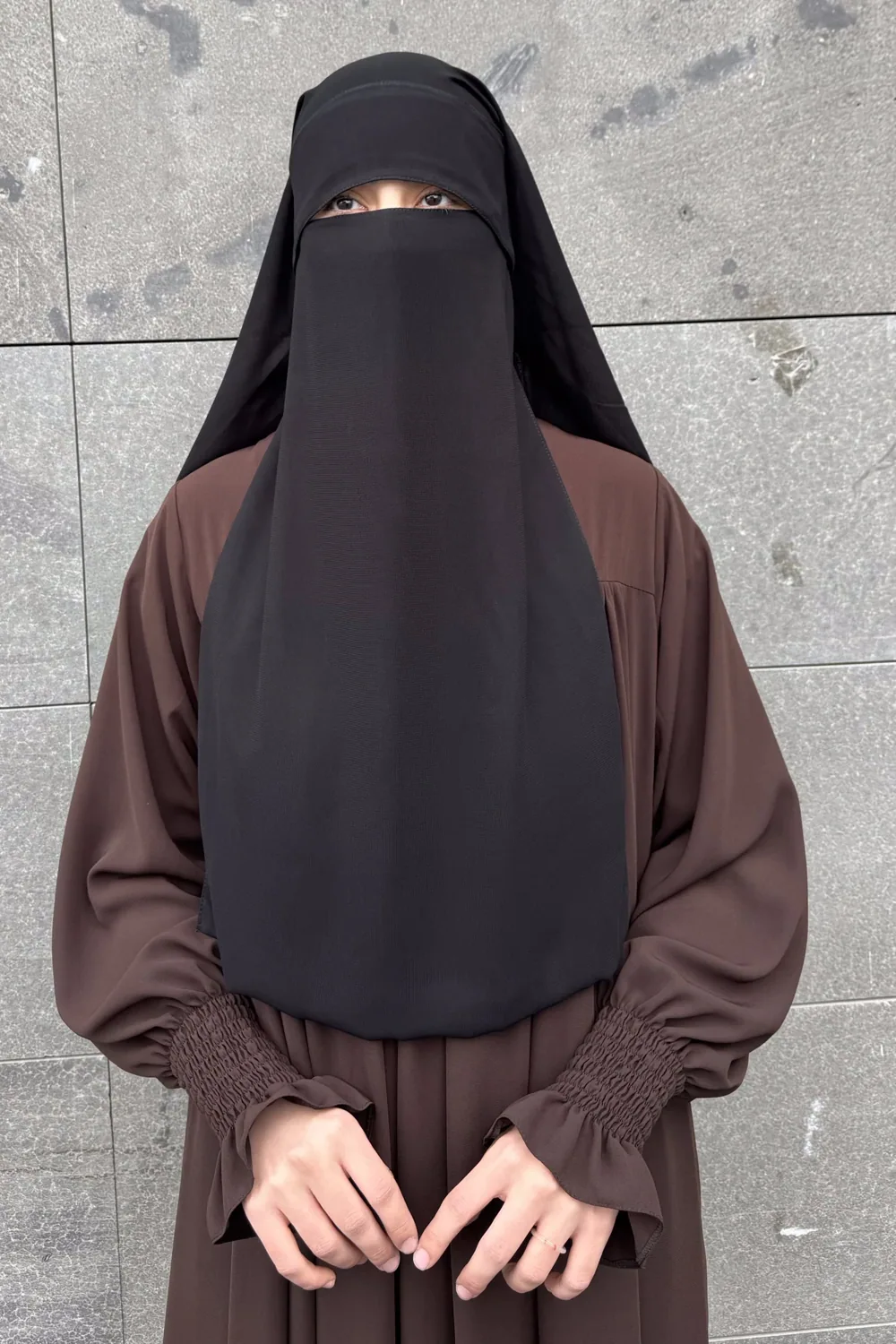 نقاب ثلاث طبقات بقصة الفراشة - صورة 3