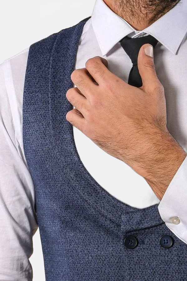 طقم صديري وبنطال أزرق منقوش