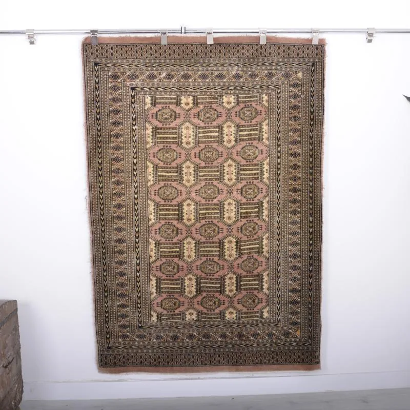 سجادة أناضولية عتيقة منسوجة يدوياً 125×185 سم