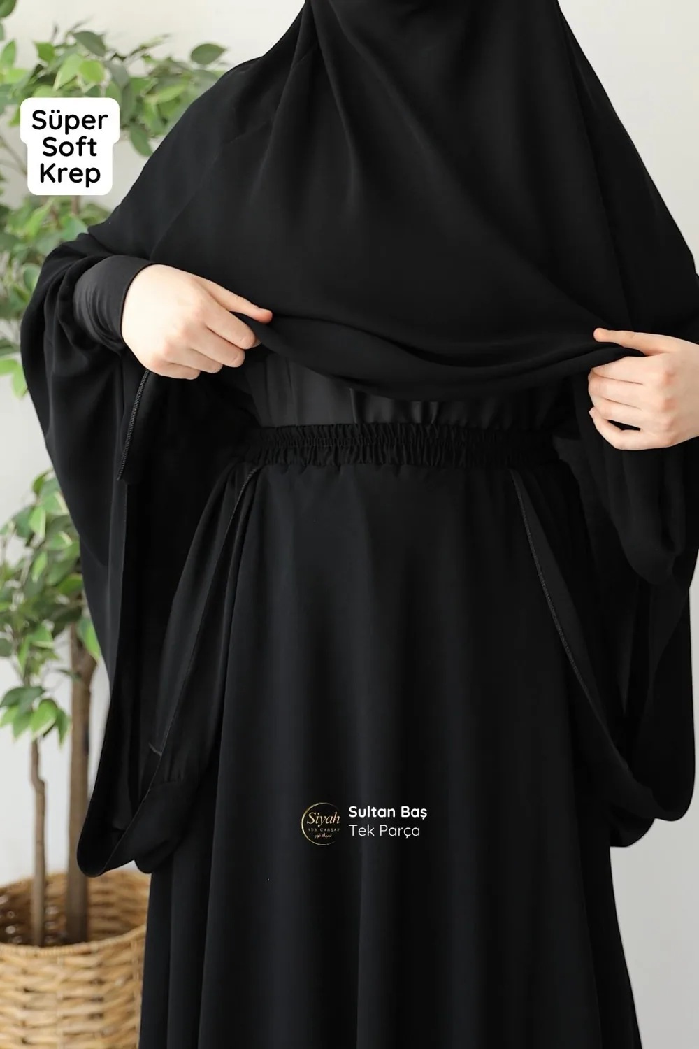 جلباب قطعة واحدة بغطاء سلطاني كريب ناعم جداً أسود - صورة 2