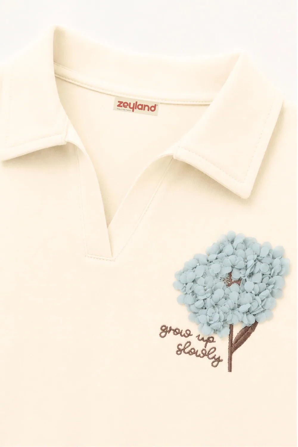 سويت شيرت بناتي بياقة قميص وتطريز زهرة