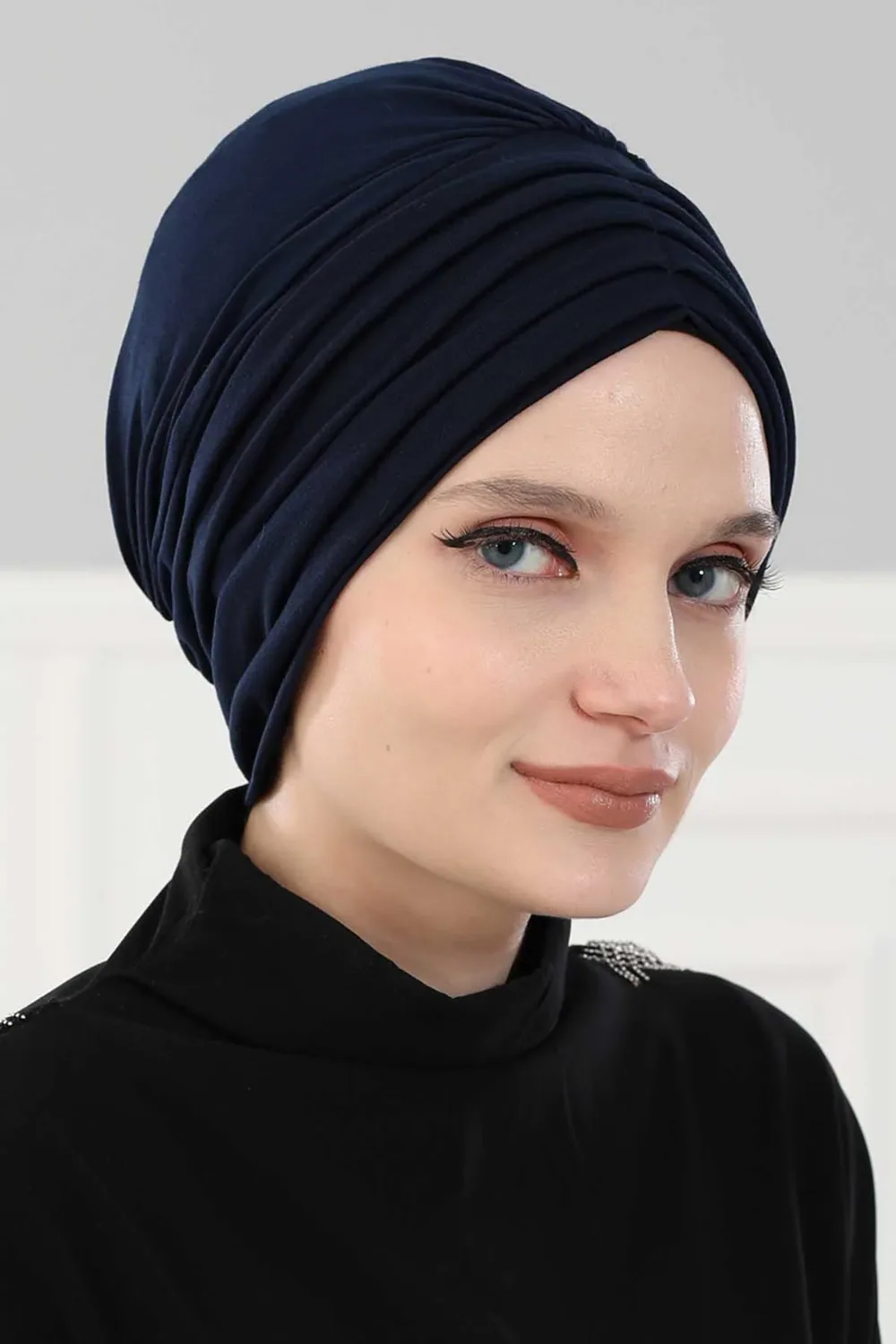 بونيه بينيه مطوي بكسرات - صورة 3