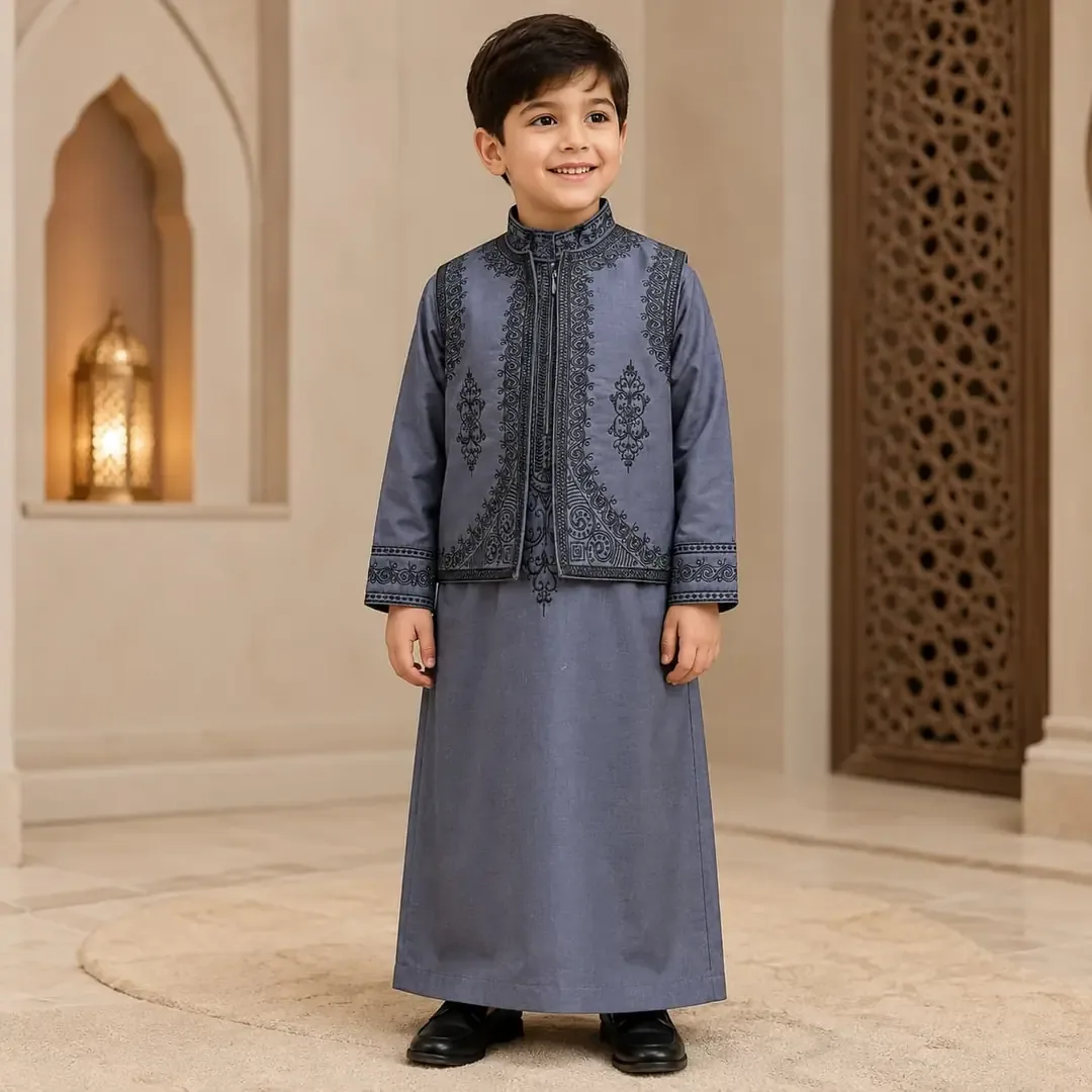 طقم أولاد صدرية وجلابية طويلة مطرزة
