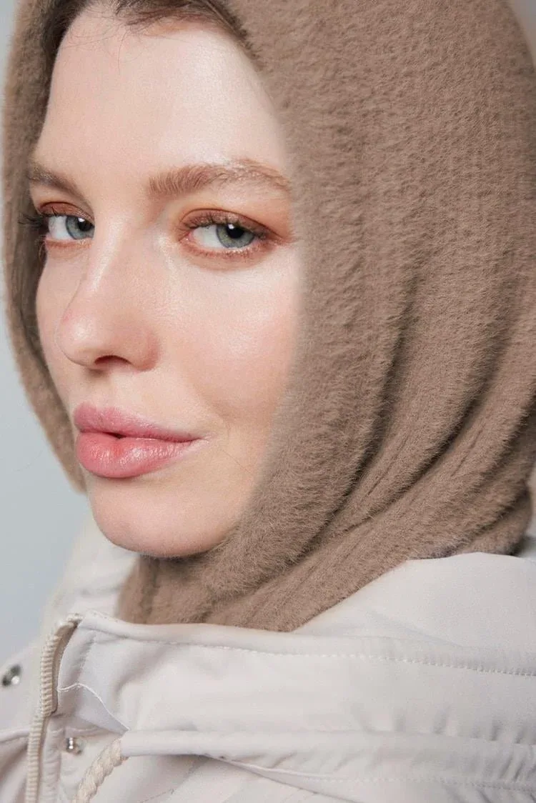 قلنسوة محبوكة تغطي الرأس والرقبة بلون بني فاتح - صورة 3