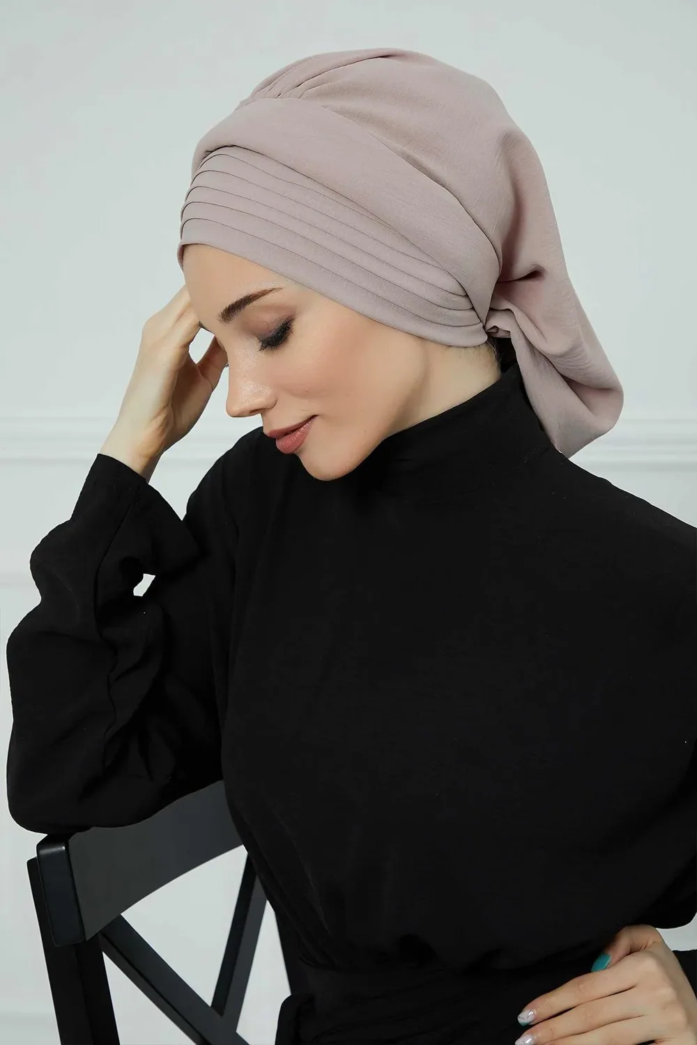 حجاب جاهز مطوي بتصميم بليسيه من الأيروبين - صورة 2