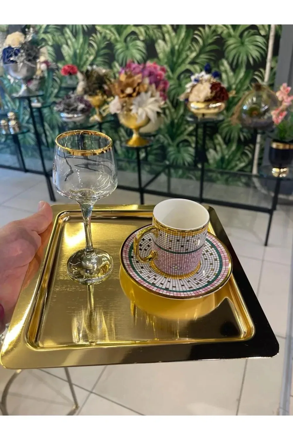طقم 6 كاسات ماء للقهوة بتذهيب حقيقي - صورة 2