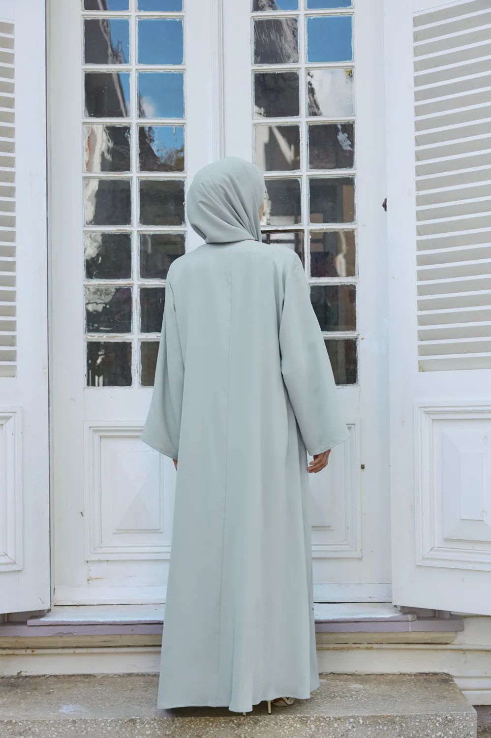 عباية كريب أخضر مائي بكريستال قطرات مع شال - صورة 4