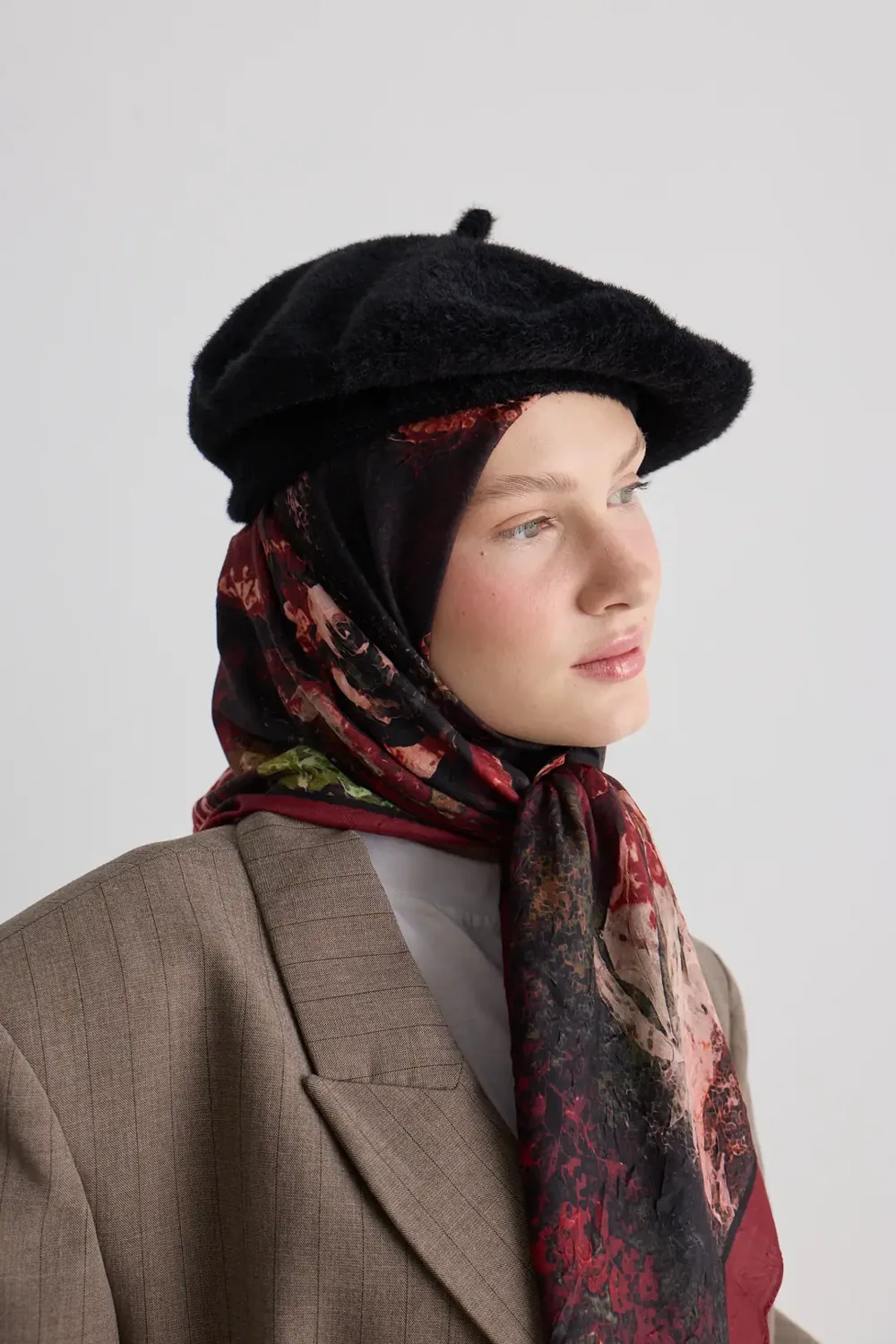 قبعة بيريه نسائية كلاسيكية - صورة 3