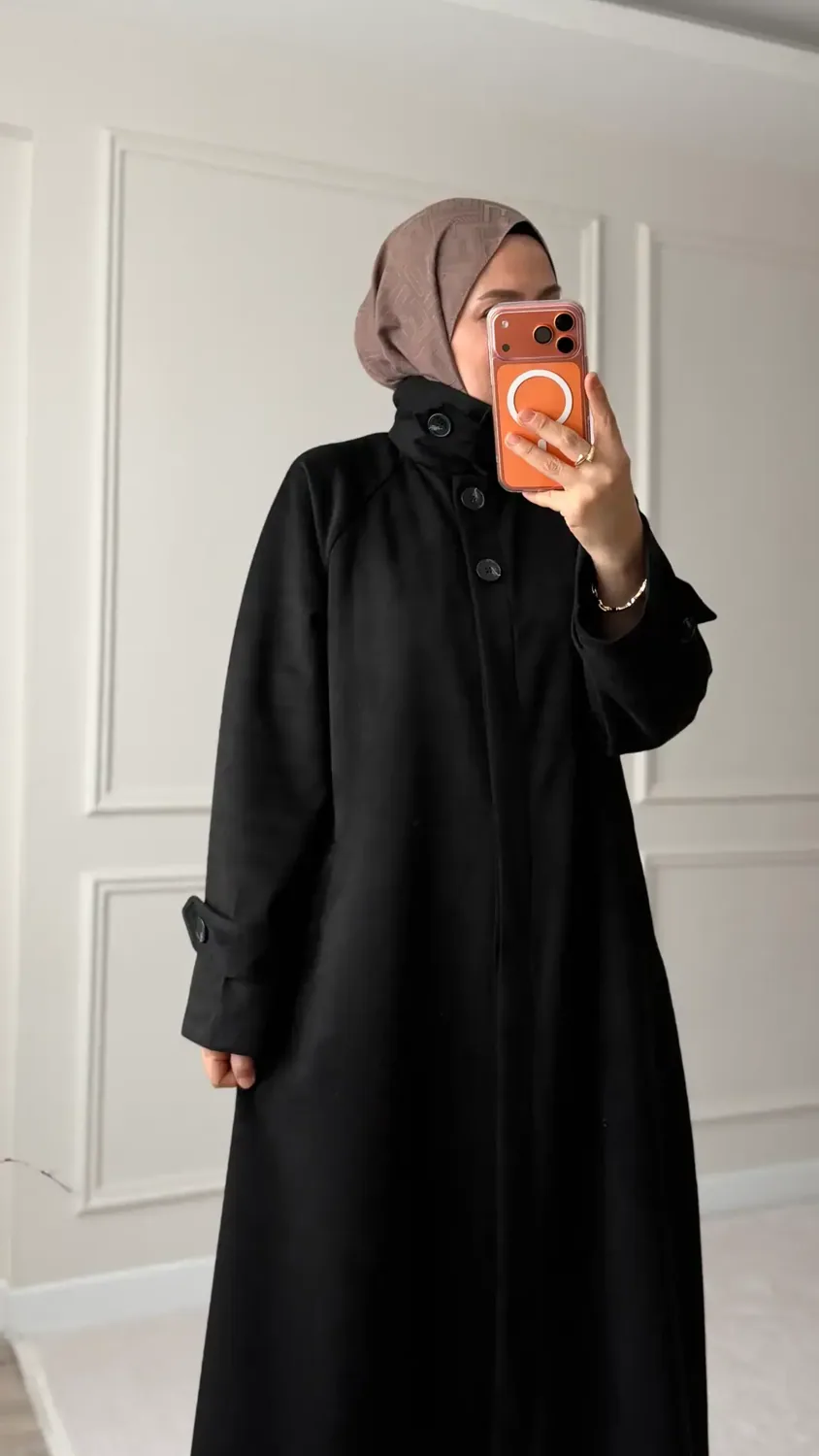 معطف شتوي من الشمواه بلون أسود - صورة 4
