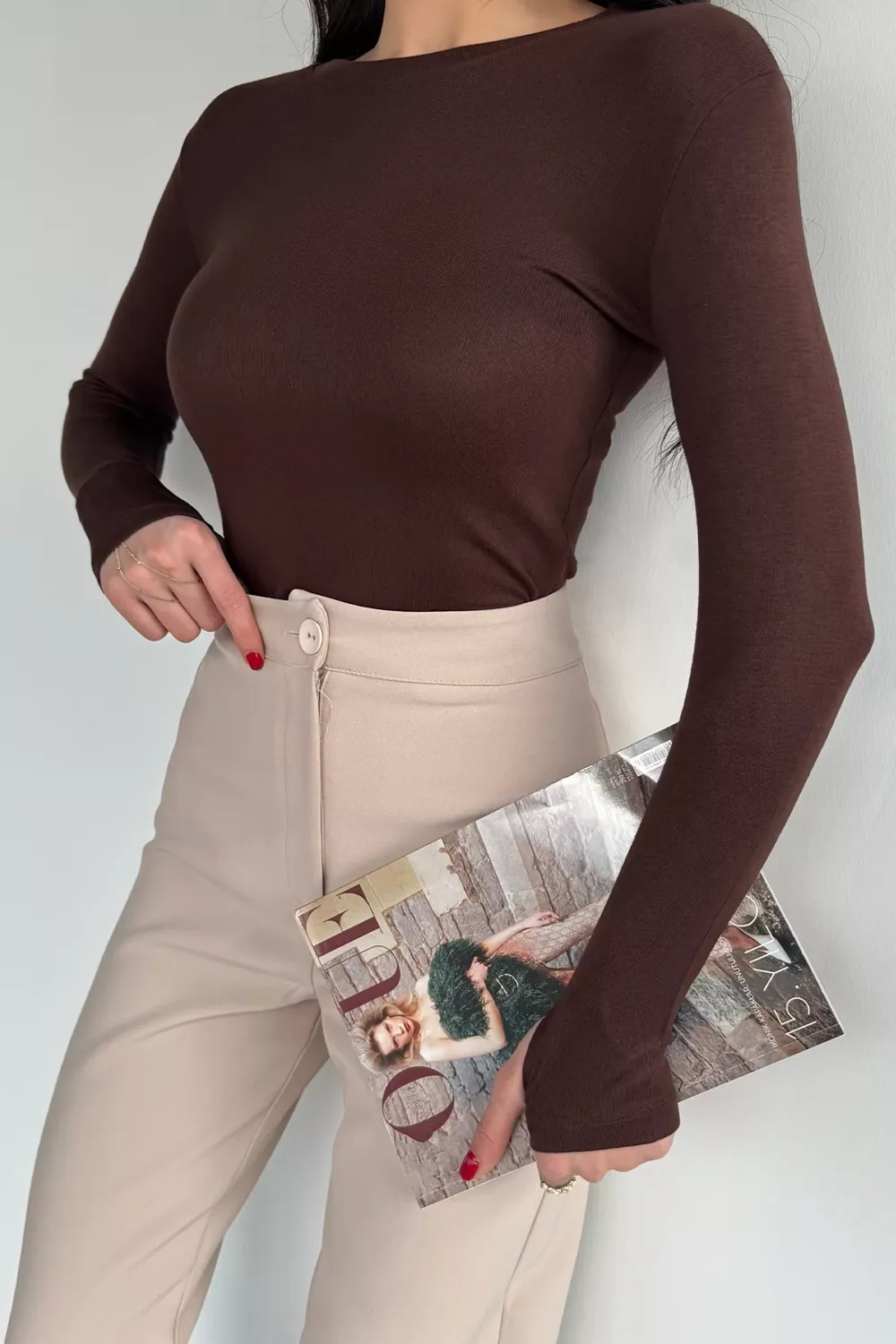 بودي نسائي سادة بياقة دائرية - صورة 2