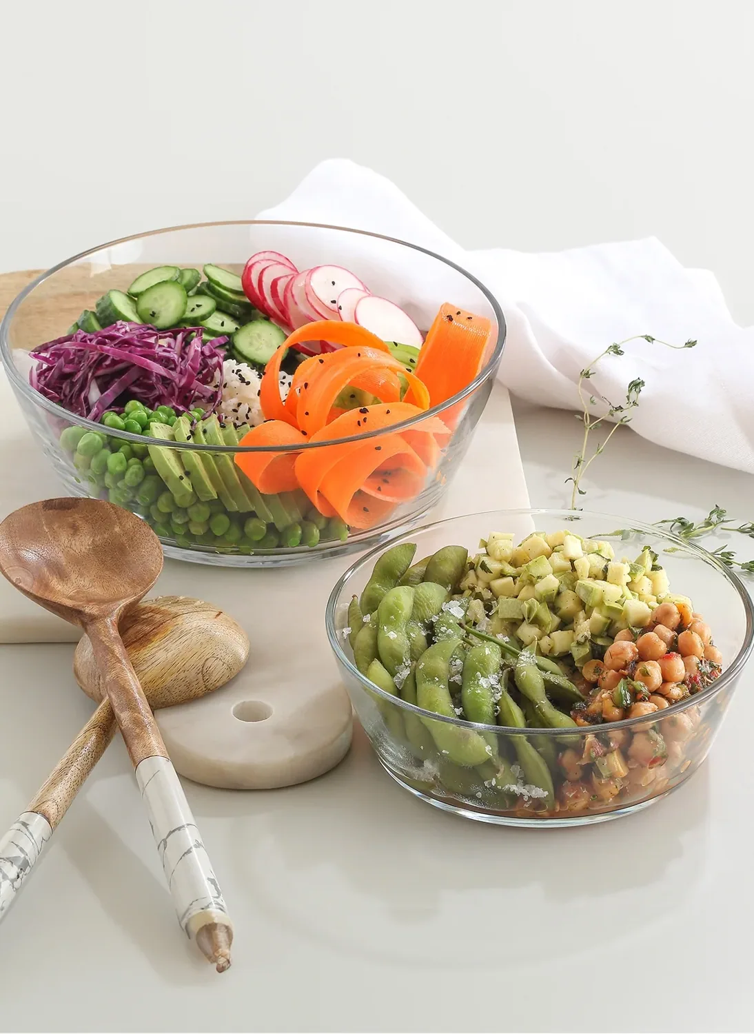 حافظة زجاجية دائرية كبيرة جداً سعة 2370 مل