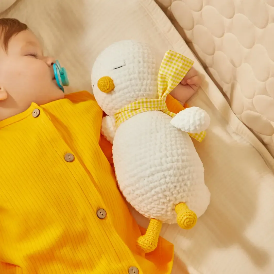 رفيق نوم كتكوت أصفر محبوك يدوياً - صورة 4