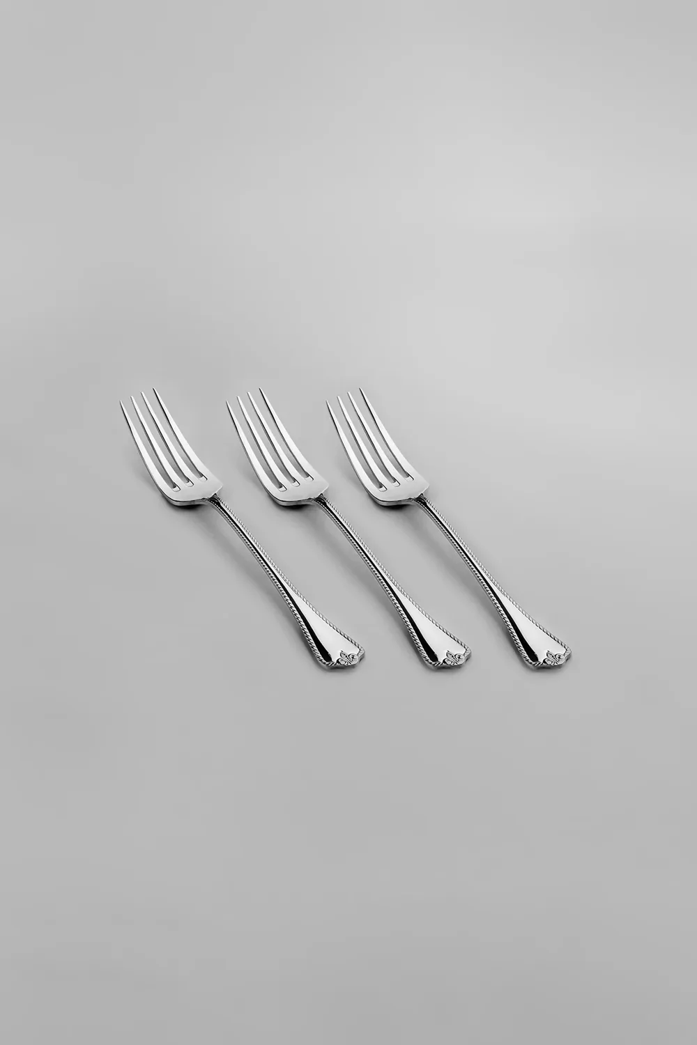 طقم 12 شوكة طعام بتصميم سادة