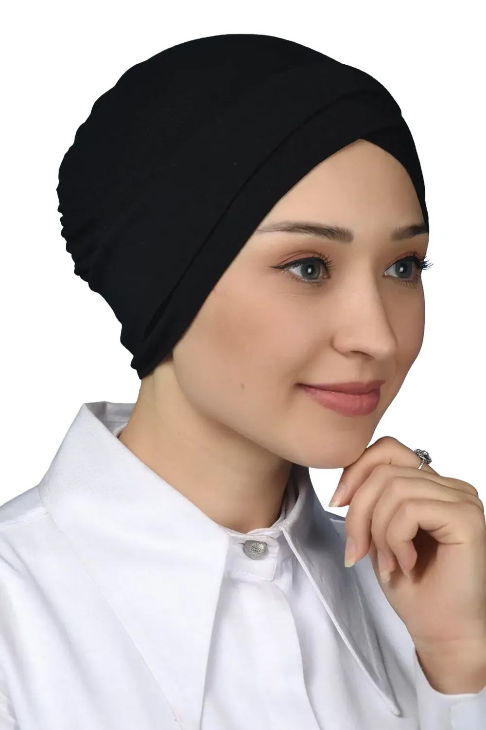 بونيه جاهز بأشرطة متقاطعة من البينيه