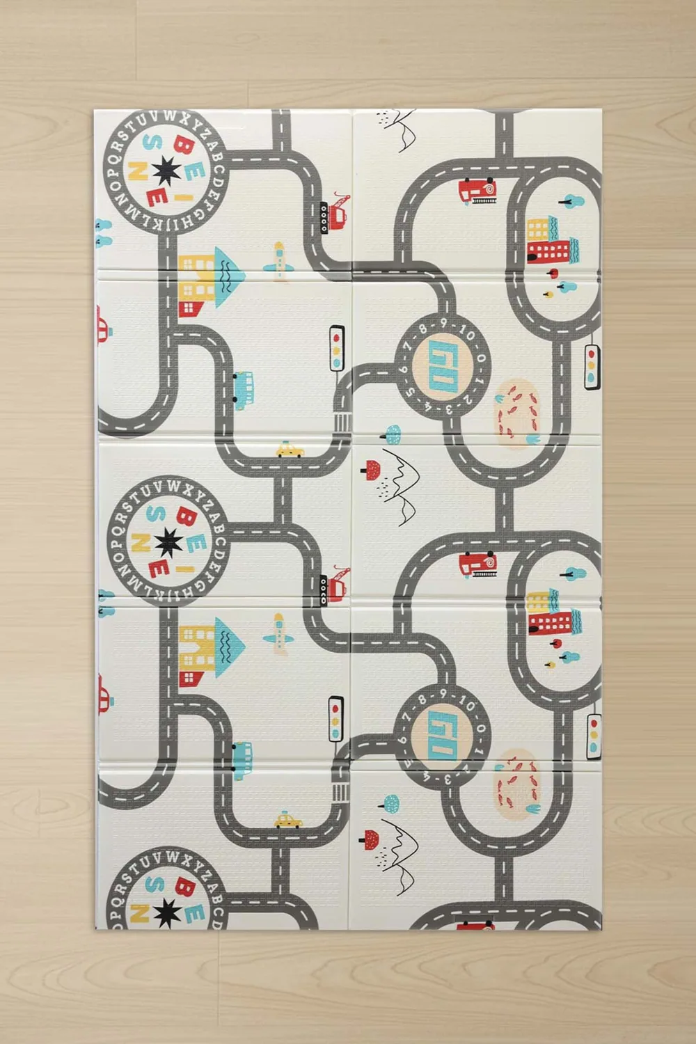 سجادة لعب قابلة للطي بنقشة سباق السيارات - 130×200 سم - صورة 4