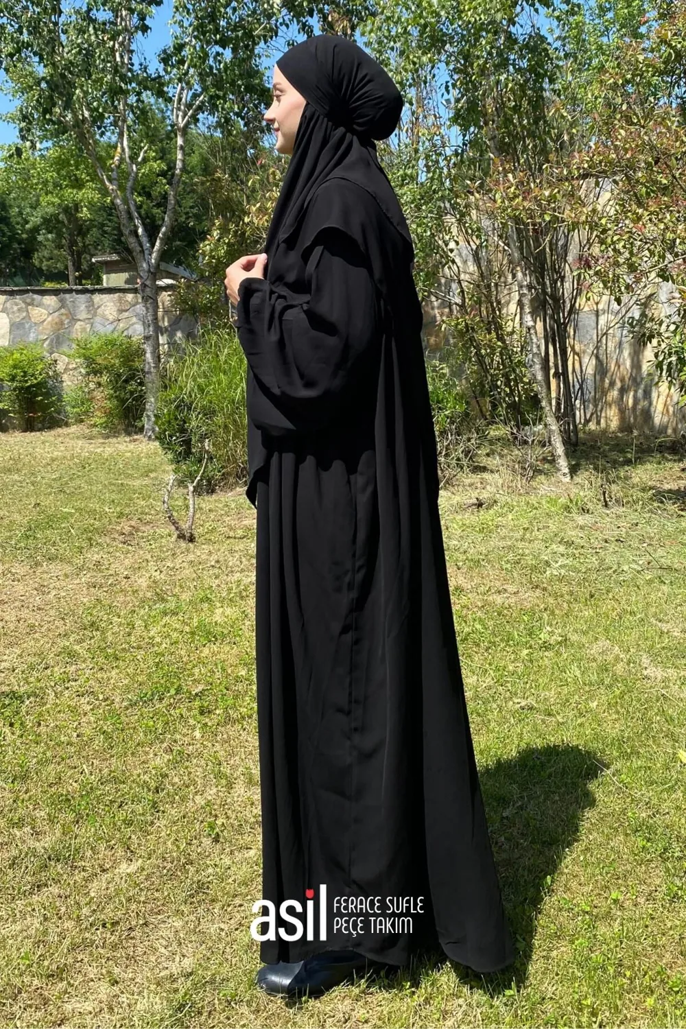 طقم فراجية وسوفلي ونقاب حرير المدينة أسود - صورة 2