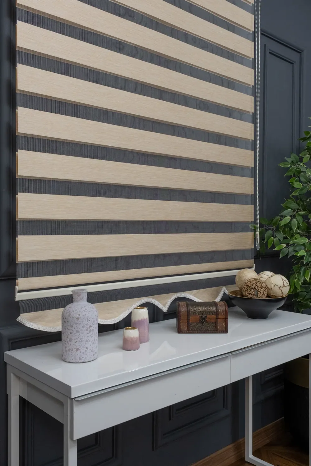 ستارة زيبرا جاهزة بنسيج البامبو 60×200 سم - كريمي داكن