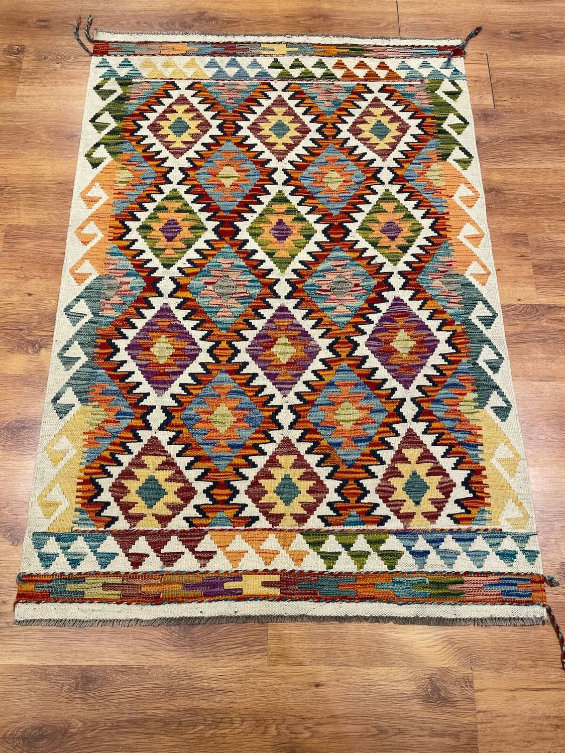 كليم بنقشة أناضولية منسوج يدويًا - 104×150 سم