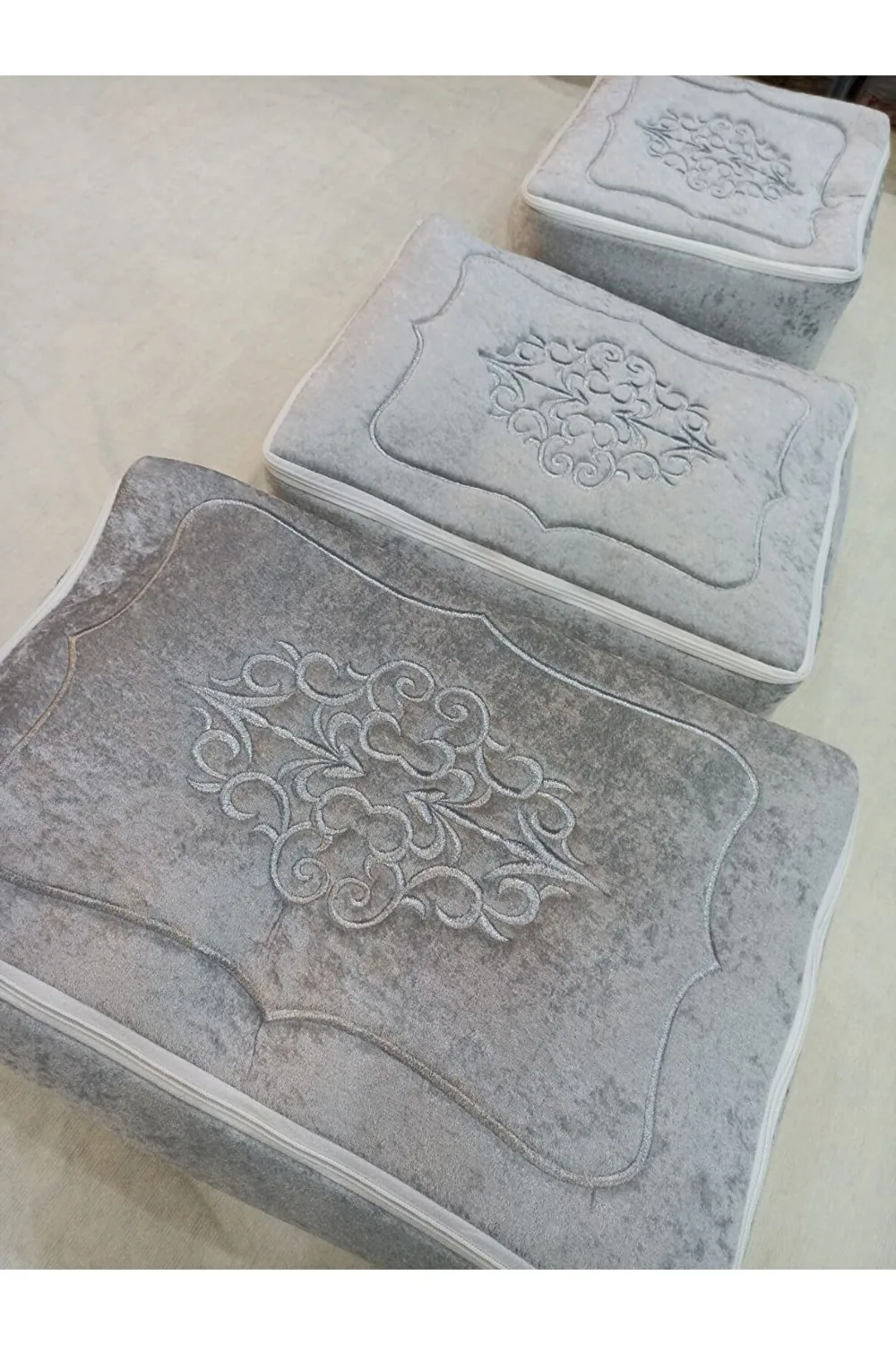 بقجة عروس من مخمل 3 قطع 25×18 سم - رمادي