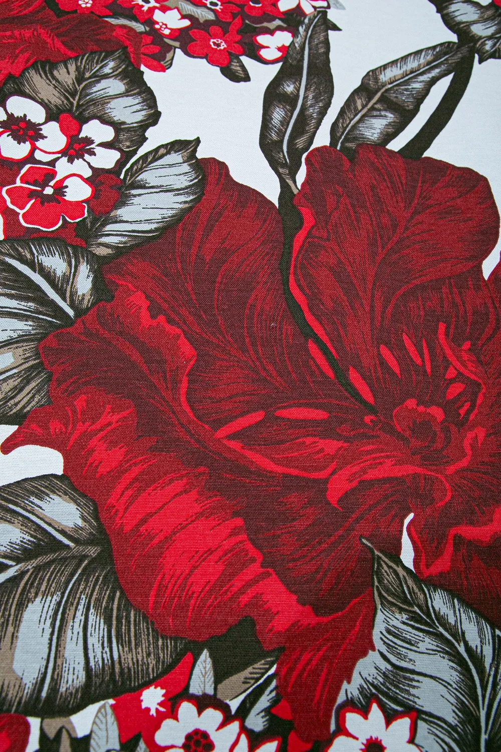 ستارة قماشية بلون أحمر مقاس 140×240 سم - صورة 3