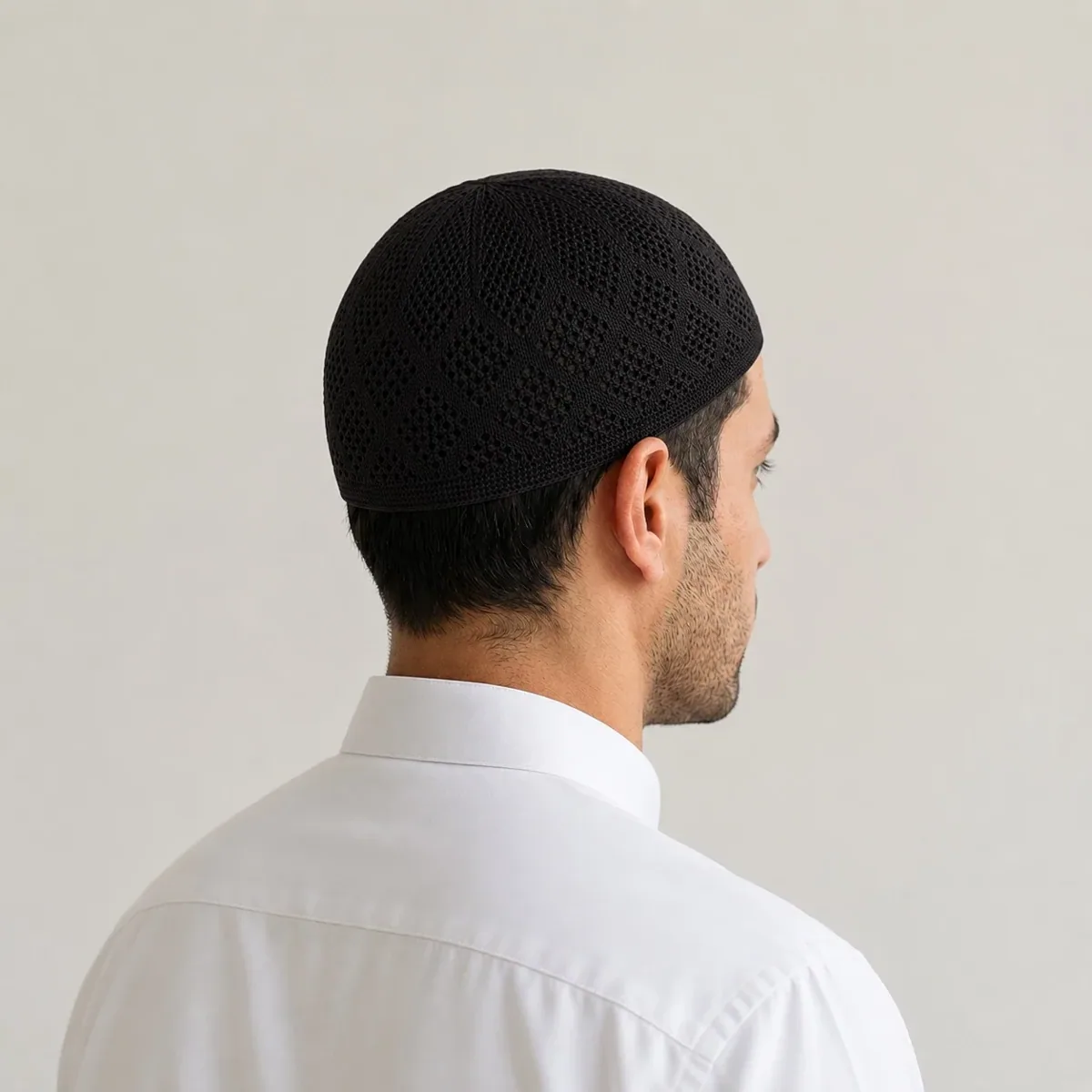 طاقية صلاة سوداء فاخرة