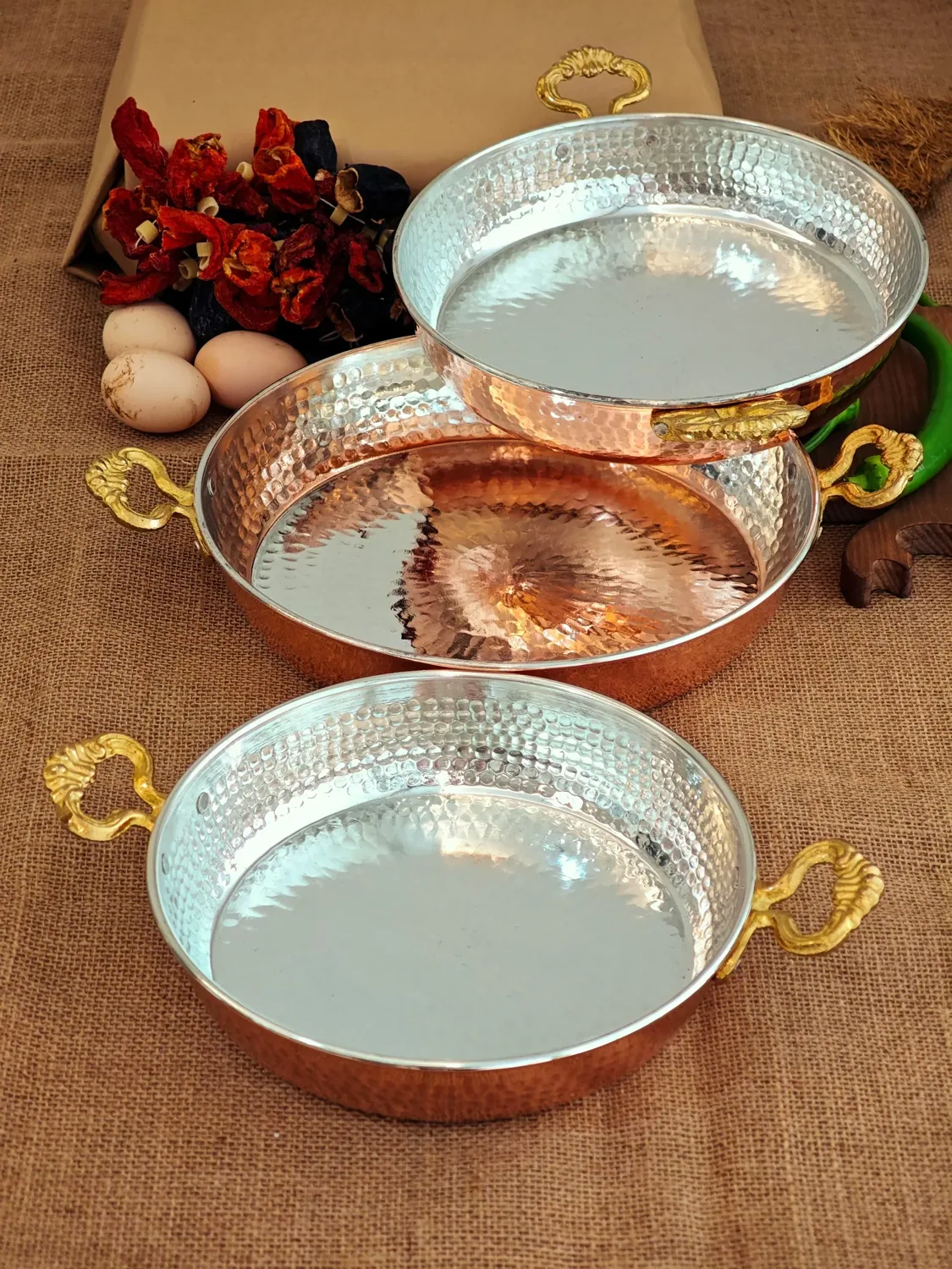 طقم مقالي نحاسية سميكة 3 قطع 22 و24 و27 سم - صورة 2