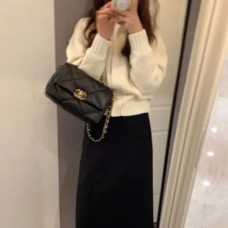 كارديغان قصير كريمي بياقة عالية - صورة 2