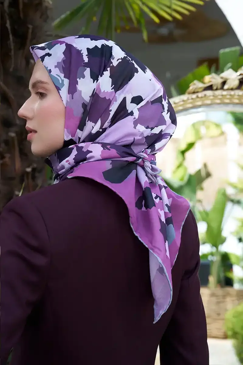 إيشارب ناعم منقوش بلون ليلكي - صورة 3