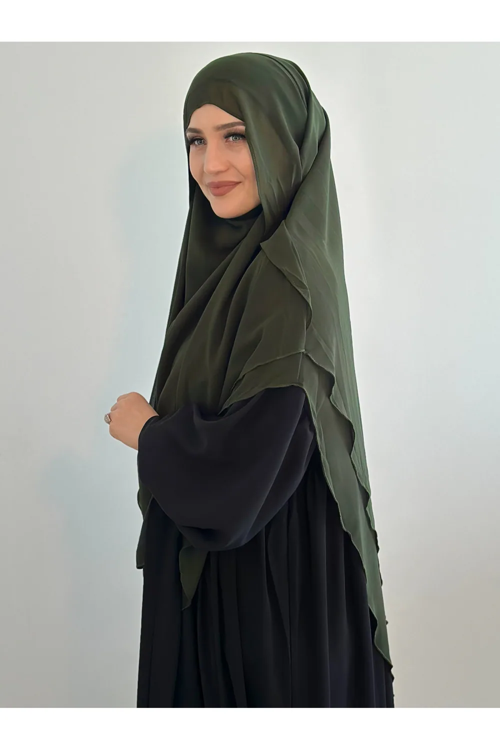 خمار بنقاب ظلي أخضر زيتي - صورة 2