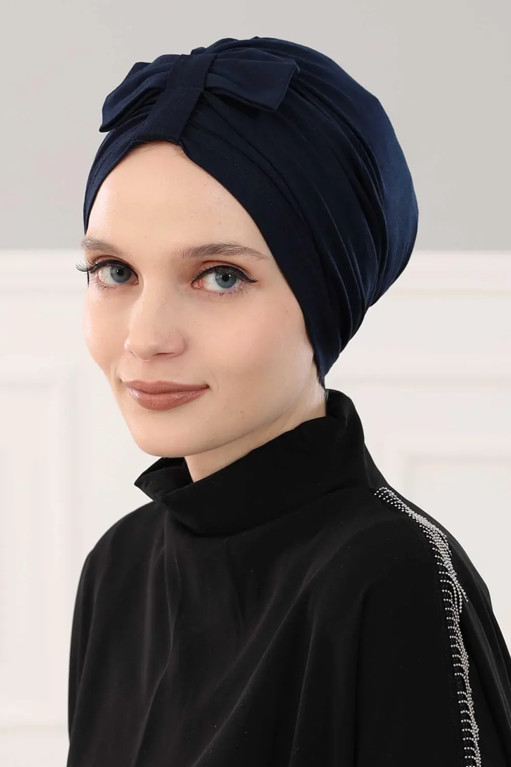 بونيه بينيه بفيونكة أمامية - صورة 3