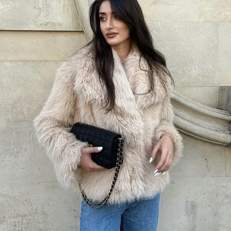 جاكيت فرو صناعي ناعم بألوان متعددة - صورة 2