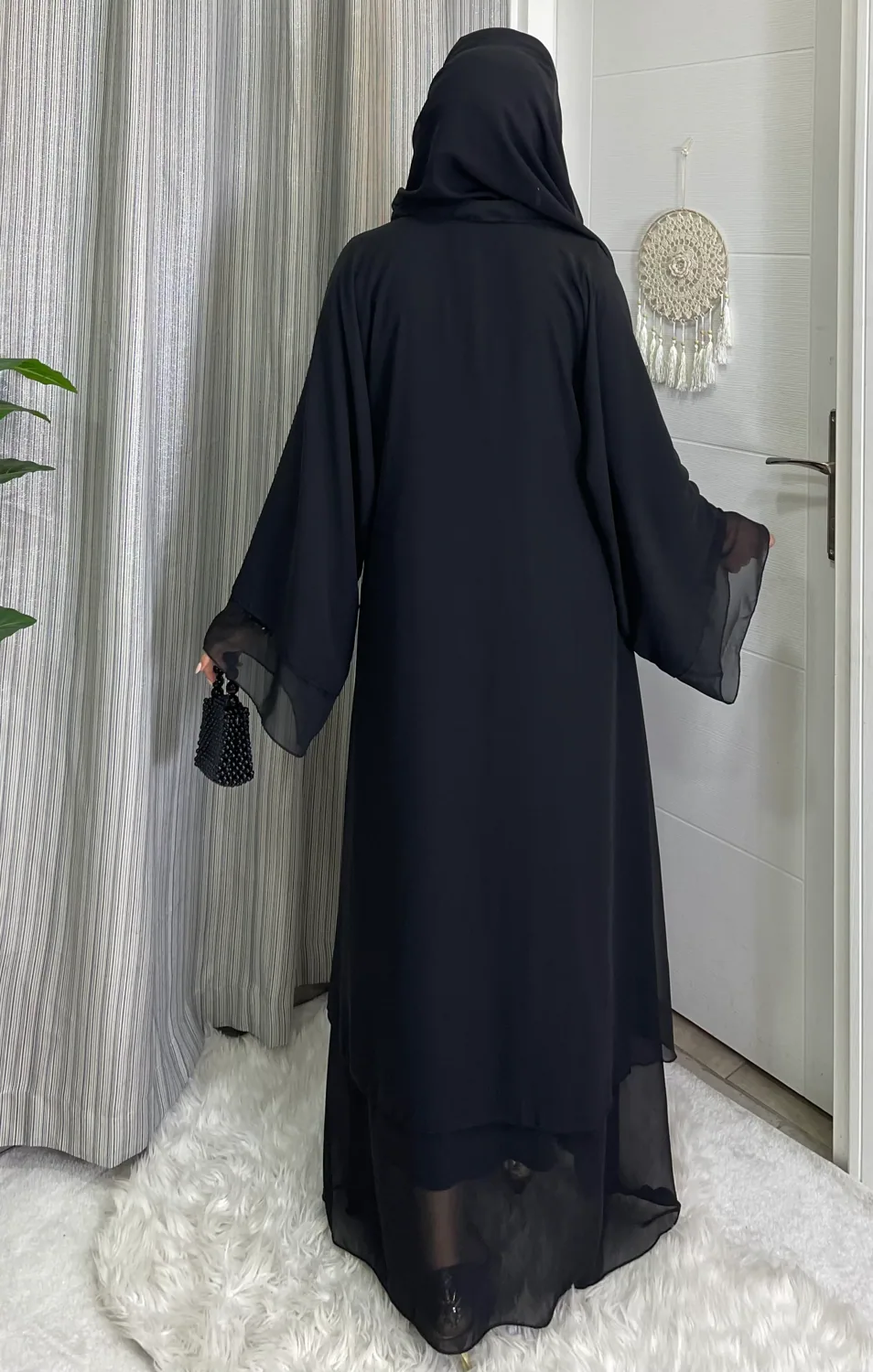 عباية شيفون بطبقتين مع شال أسود - صورة 3