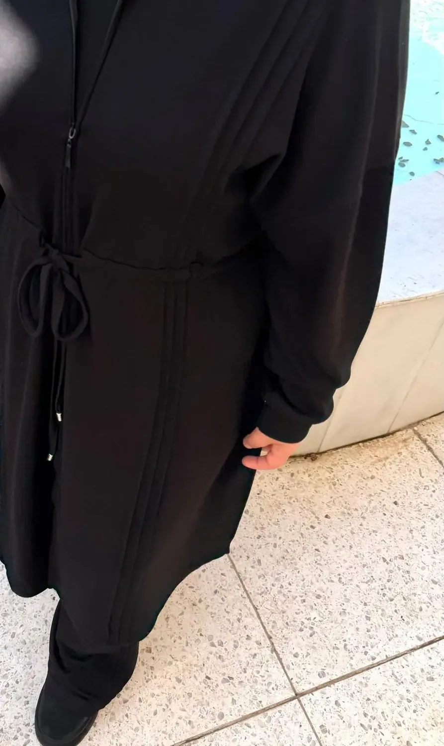 طقم رياضي أسود طويل بقصة واسعة - صورة 4